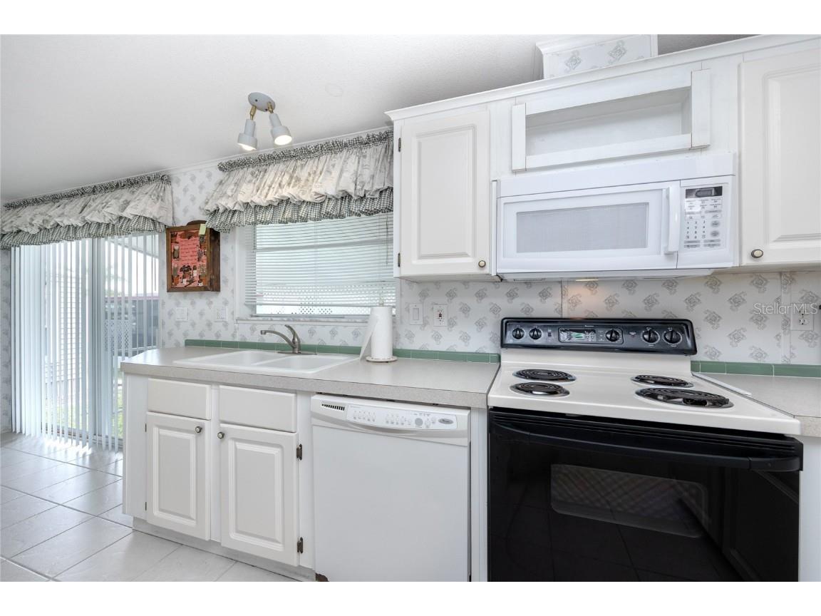 7205 Mount Fairfield Road NE #543 Saint Petersburg FL 33702 TB8385148 image17