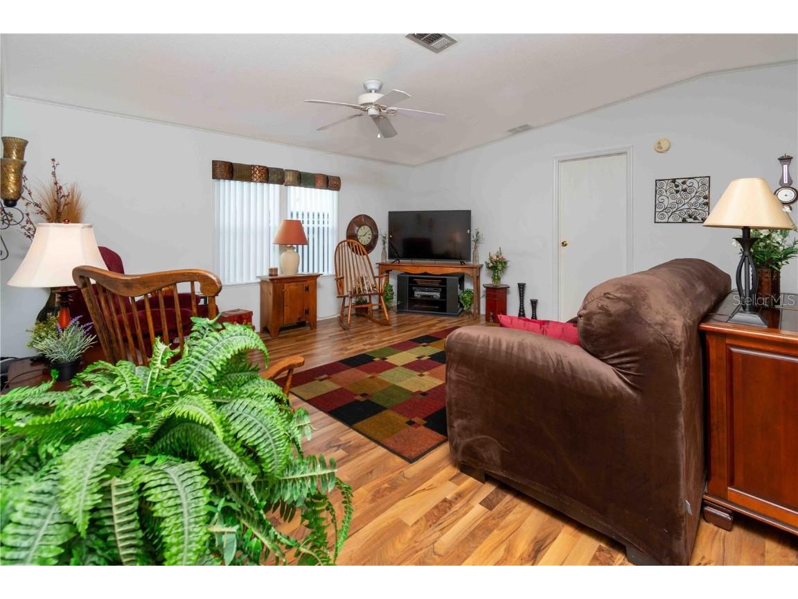 7205 Mount Fairfield Road NE #543 Saint Petersburg FL 33702 TB8385148 image7