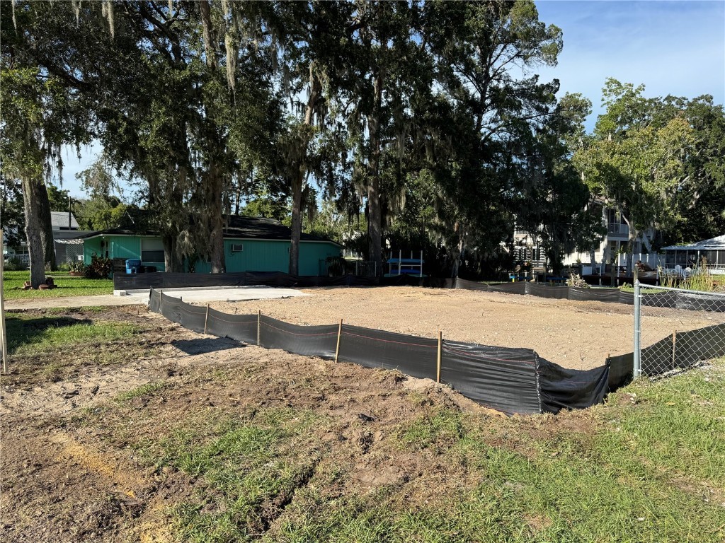 7206 Bethesda Court Weeki Wachee FL 34607 - WEEKI WACHEE RIVER TB8368296 image2