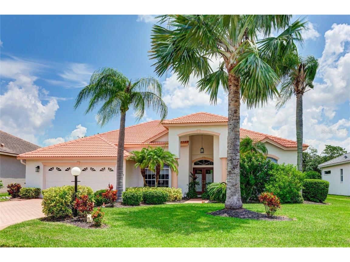 7207 39th Lane E Sarasota FL 34243 A4618475 image1