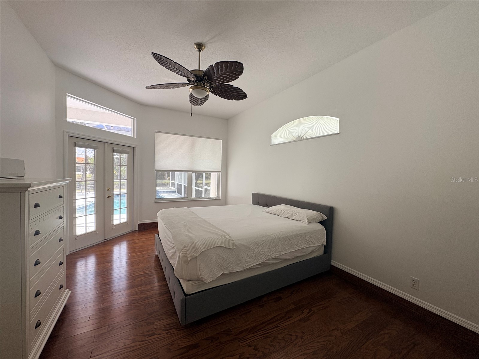 7207 39th Lane E Sarasota FL 34243 A4684258 image16