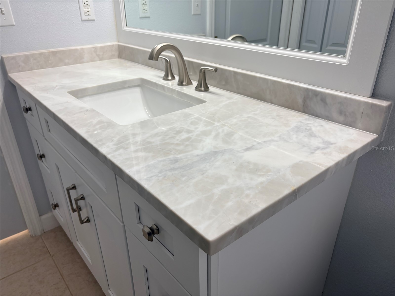 7207 39th Lane E Sarasota FL 34243 A4684258 image23