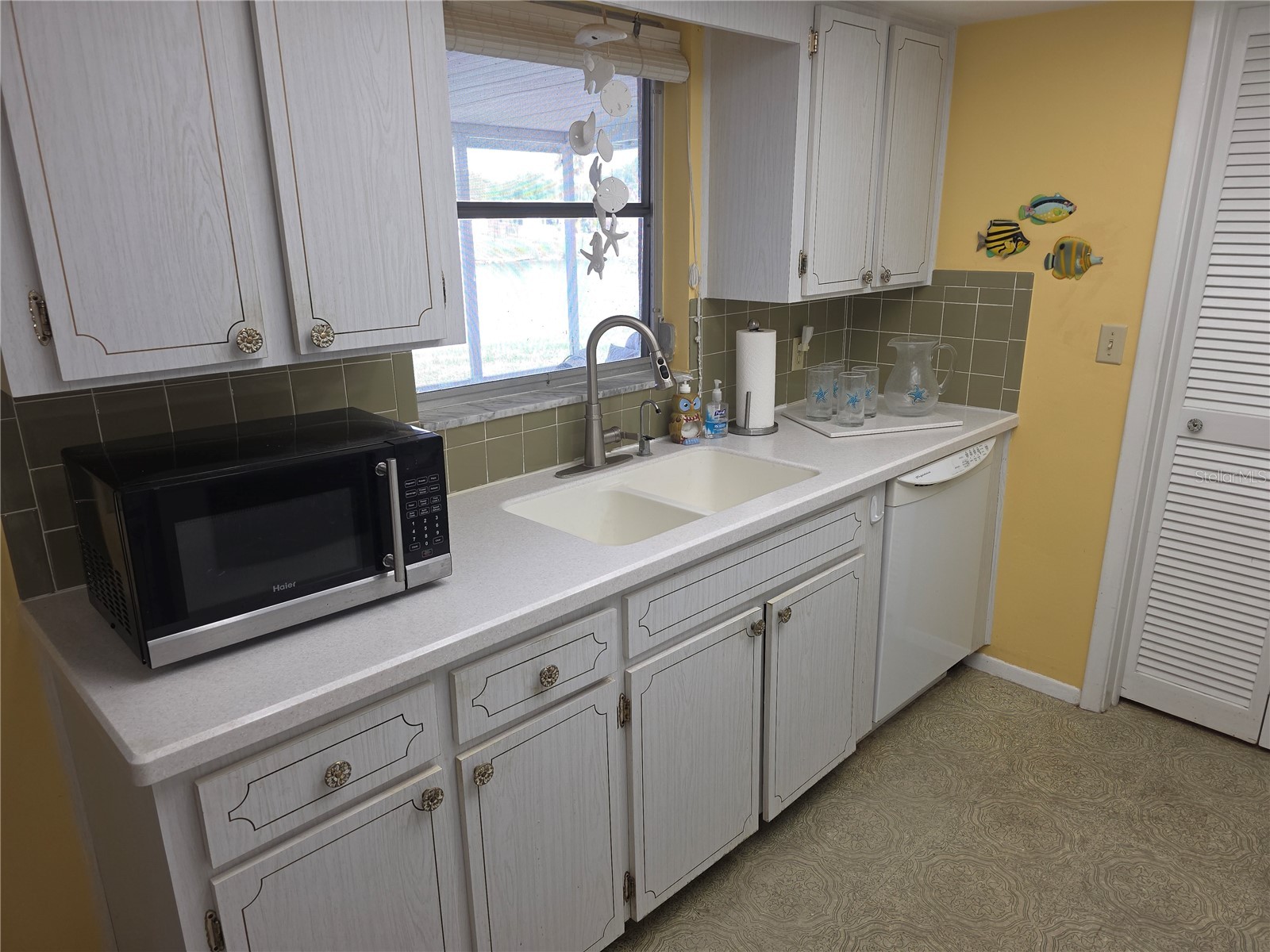 7207 Ashwood Drive Port Richey FL 34668 W7883825 image7