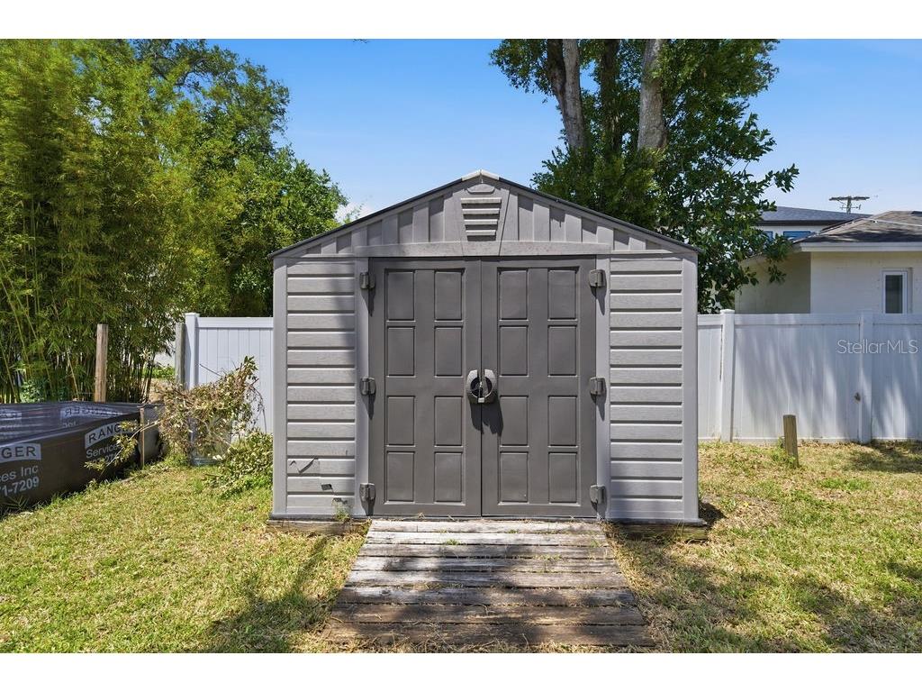7207 S West Shore Boulevard Tampa FL 33616 A4691401 image35