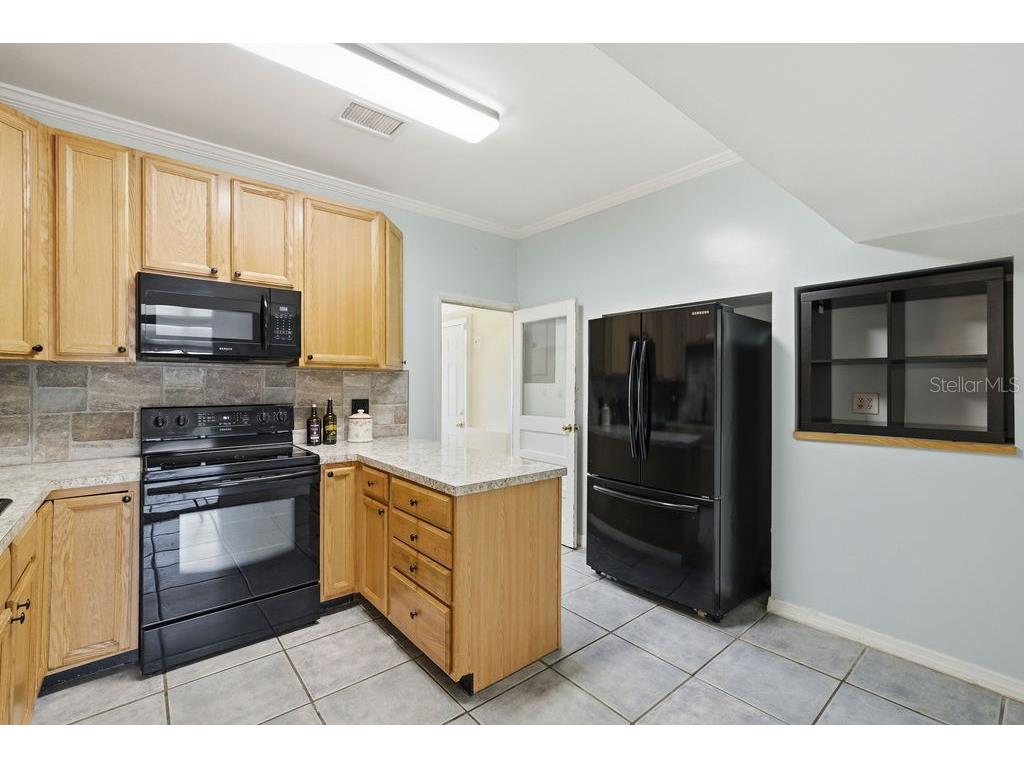 7207 S West Shore Boulevard Tampa FL 33616 A4691401 image8