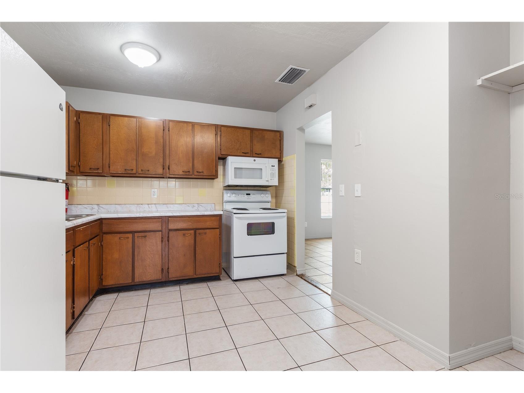 7208 Fair Oaks Street Spring Hill FL 34606 TB8500914 image7