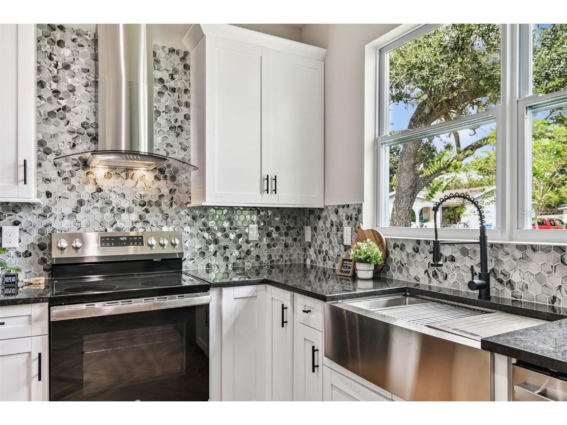 7208 N Glen Avenue Tampa FL 33614 TB8428385 image16