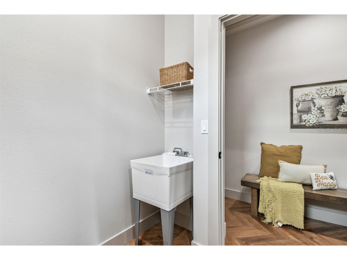 7208 N Glen Avenue Tampa FL 33614 TB8428385 image48