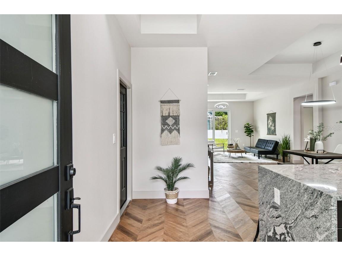 7208 N Glen Avenue Tampa FL 33614 TB8428385 image9