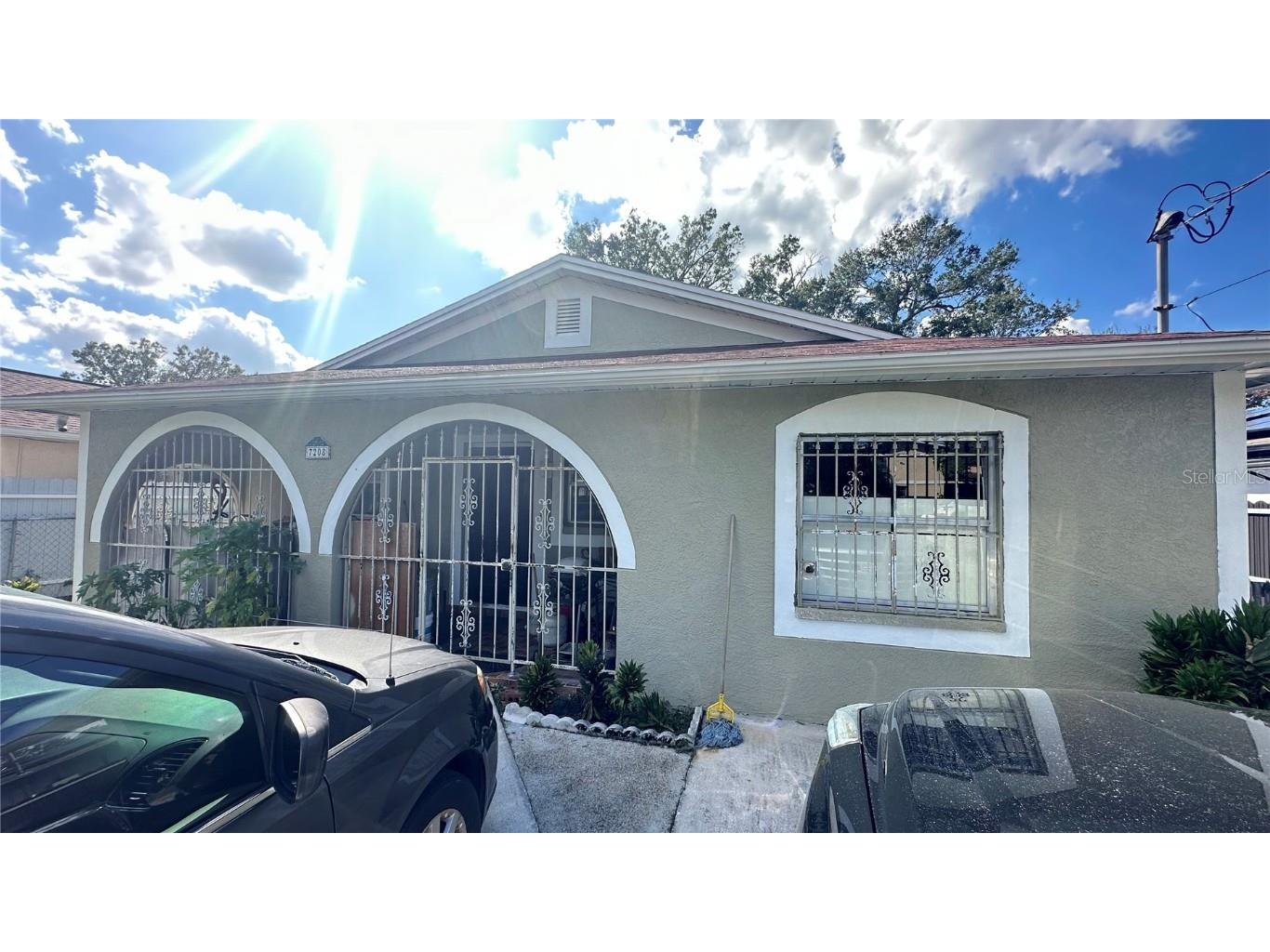 7208 N Lois Avenue Tampa FL 33614 TB8312384 image1