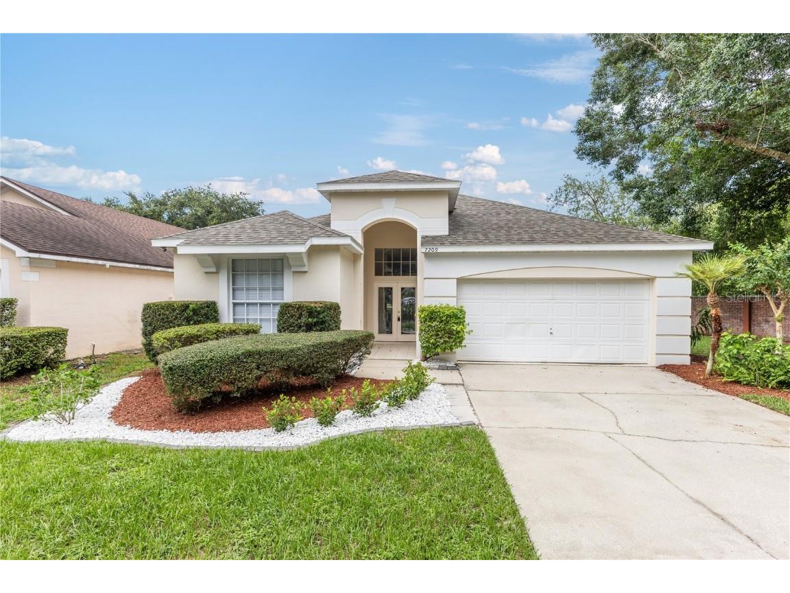 7209 Mardell Court Orlando FL 32835 O6229727 image1