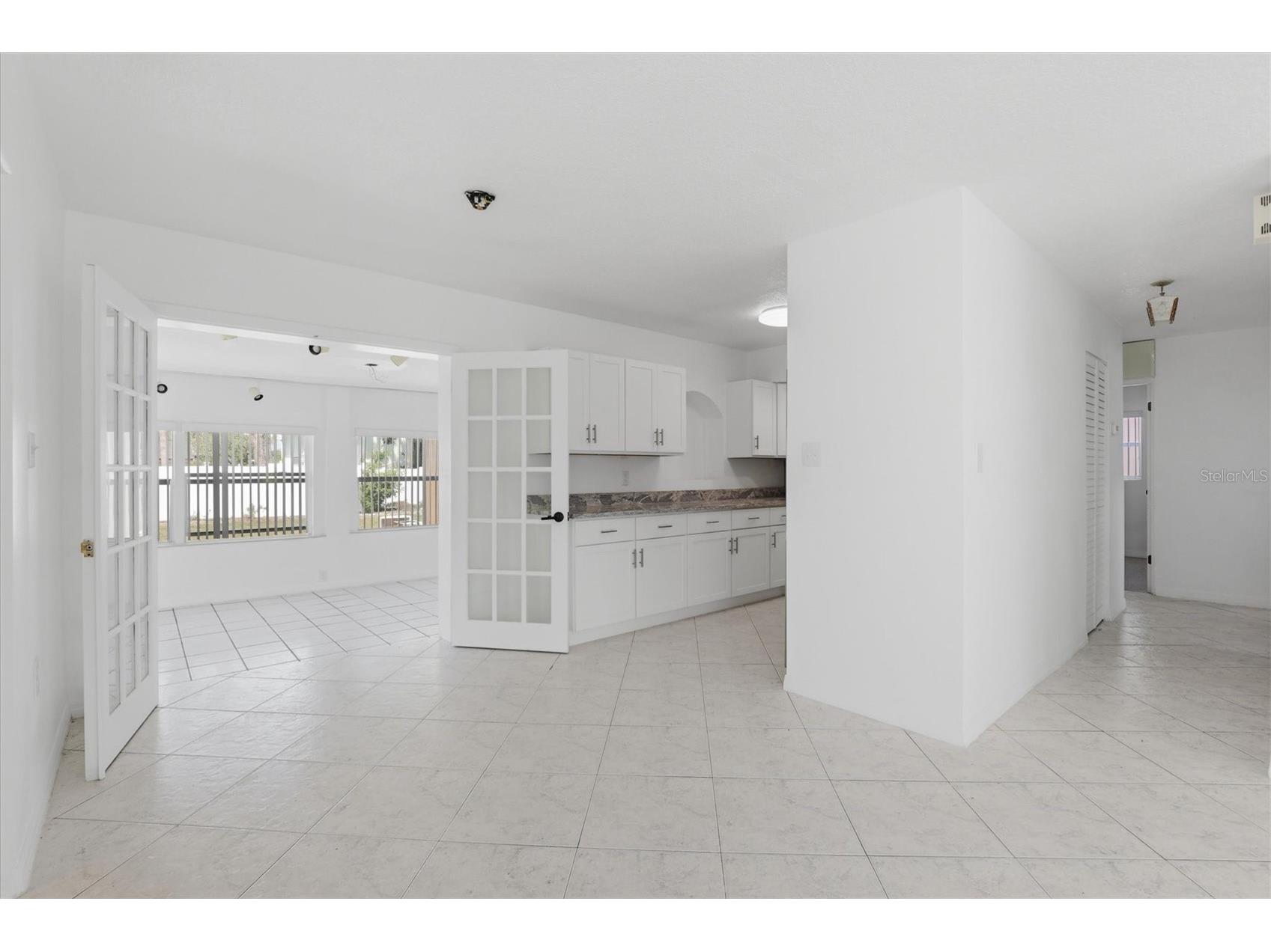 721 Bayshore Drive Tarpon Springs FL 34689 TB8500746 image12