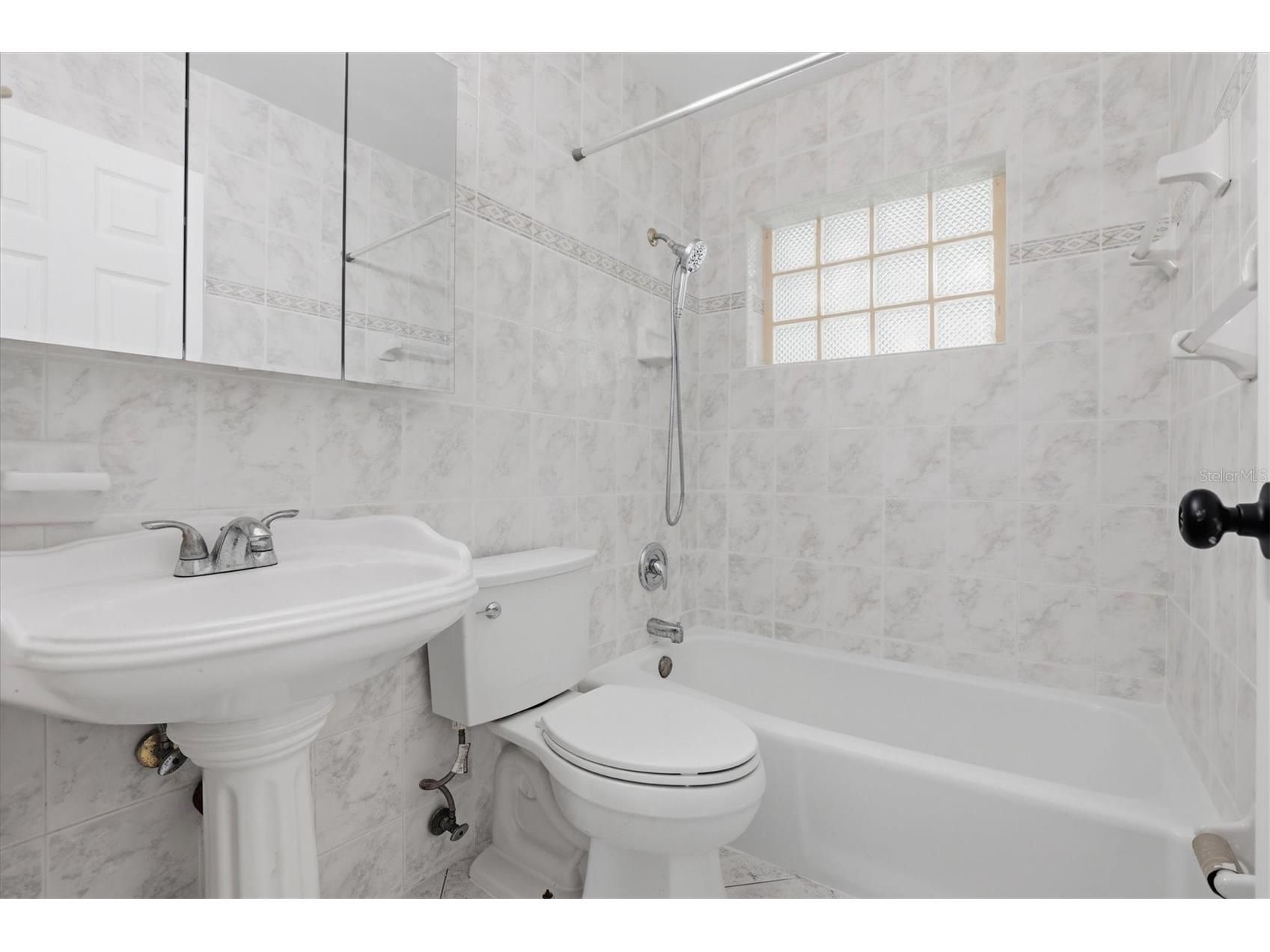 721 Bayshore Drive Tarpon Springs FL 34689 TB8500746 image28