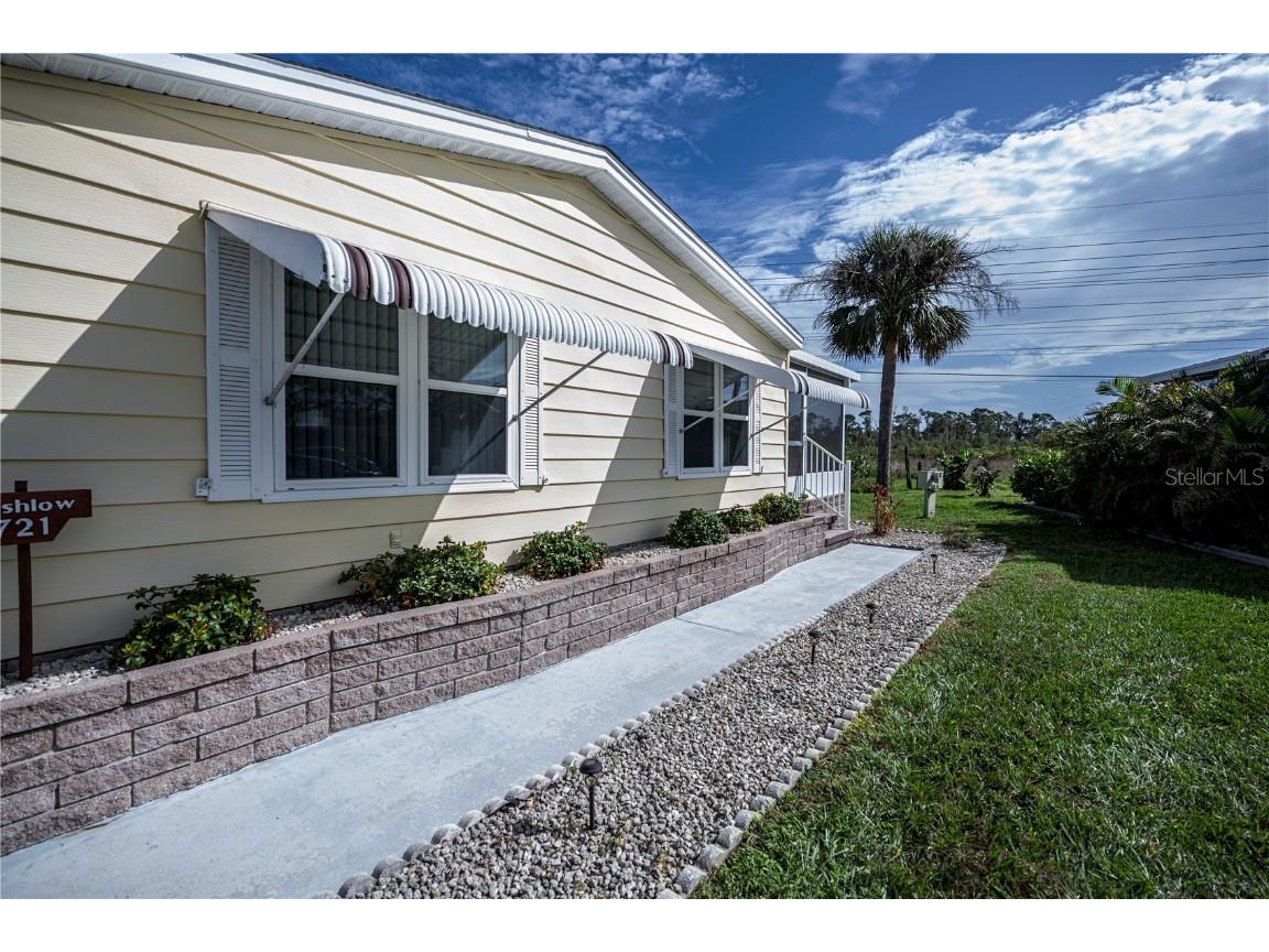 721 Butterfield Circle Englewood FL 34223 C7500376 image1