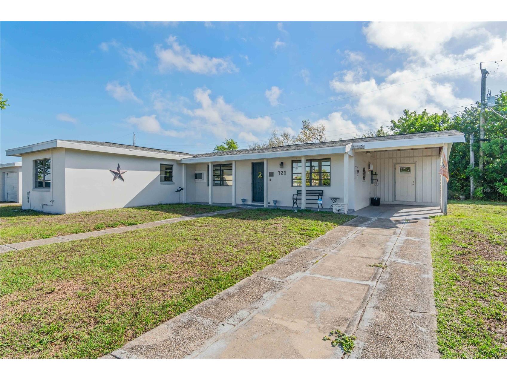 721 Dalton Boulevard Port Charlotte FL 33952 C7523202 image1