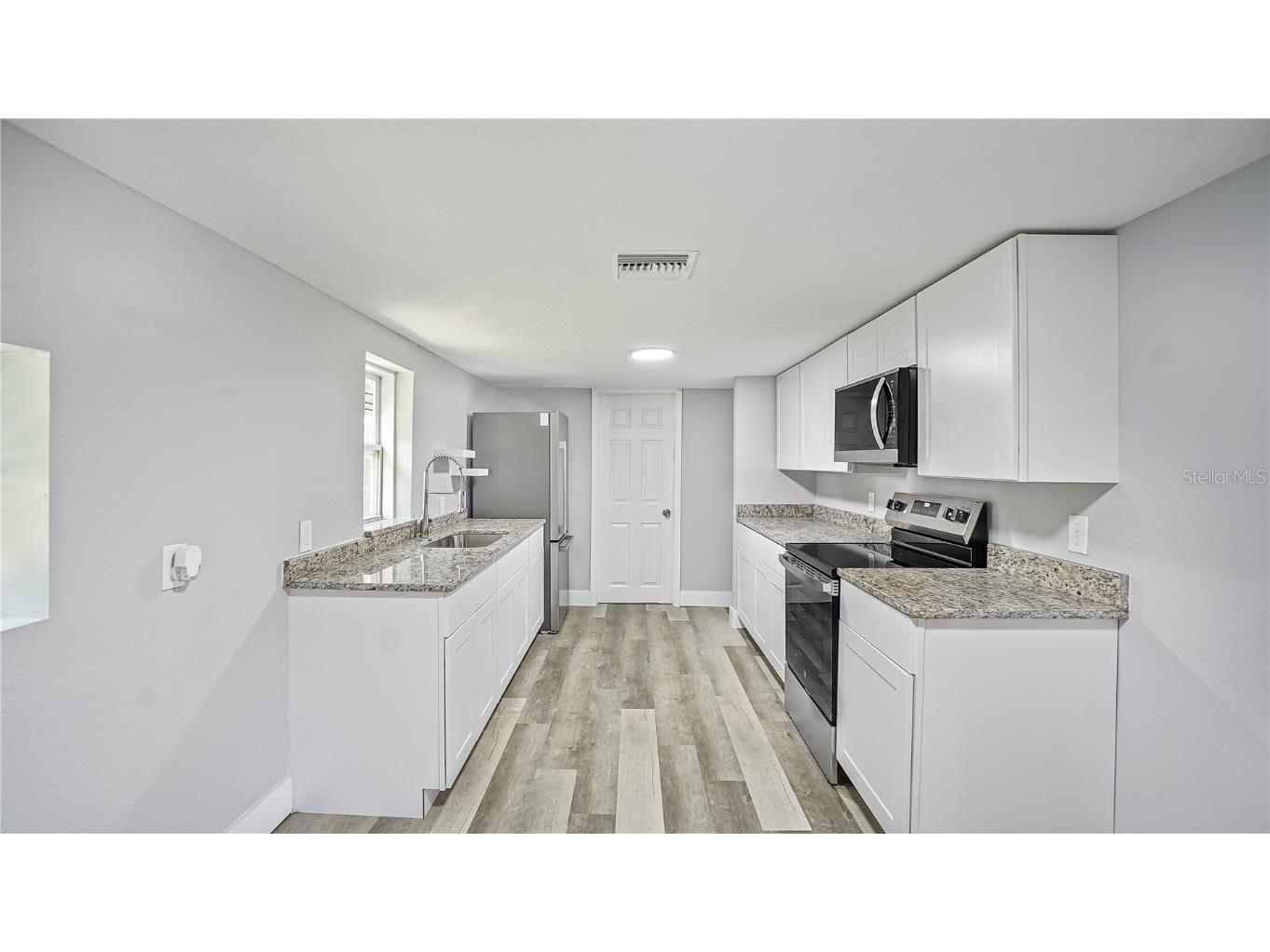 721 E 13th Street Apopka FL 32703 O6338033 image9