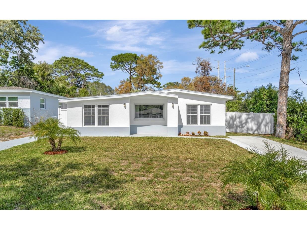 721 E Spruce Street Tarpon Springs FL 34689 O6172722 image1