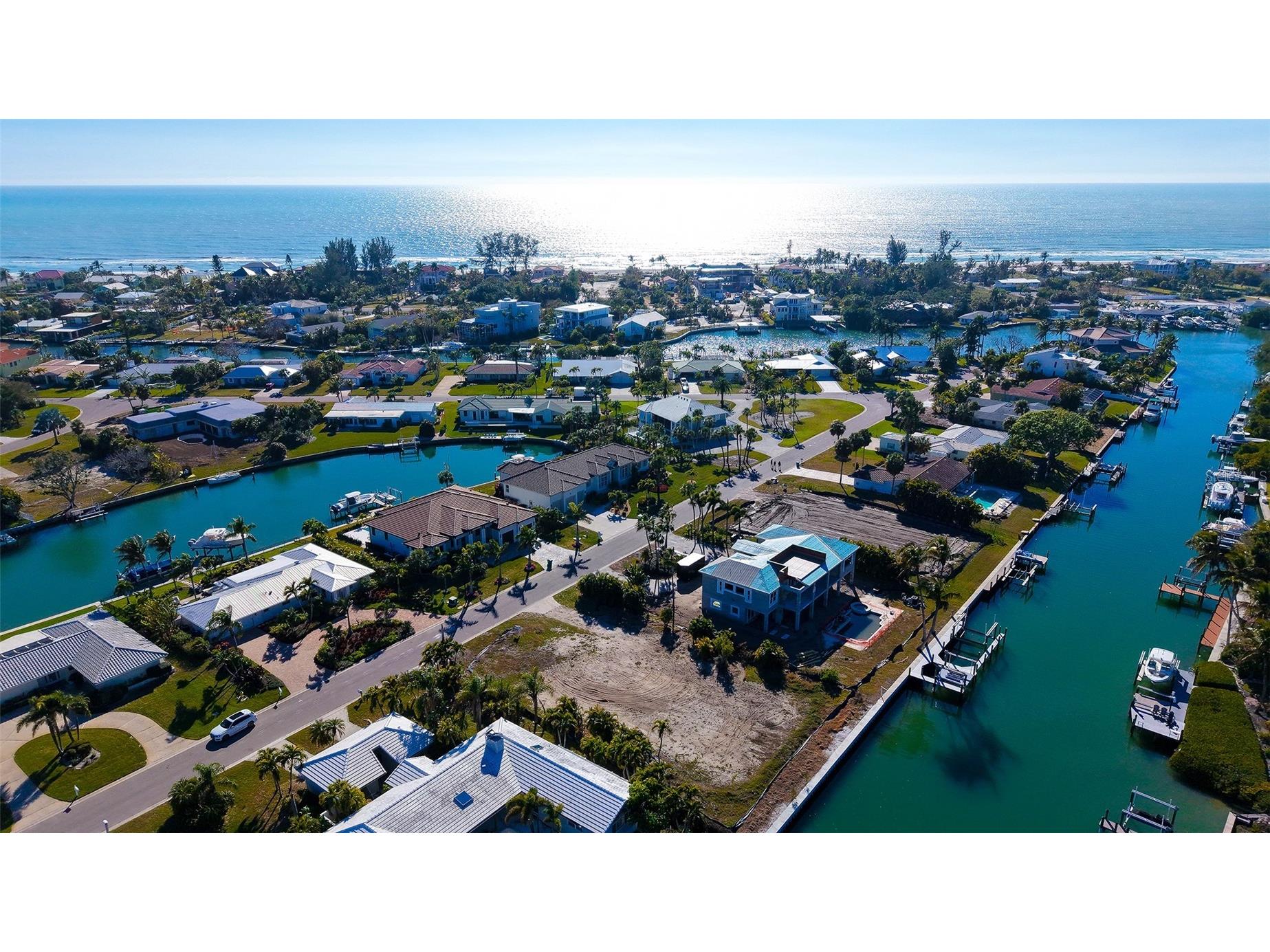 721 Emerald Harbor Drive Longboat Key FL 34228 A4681959 image4