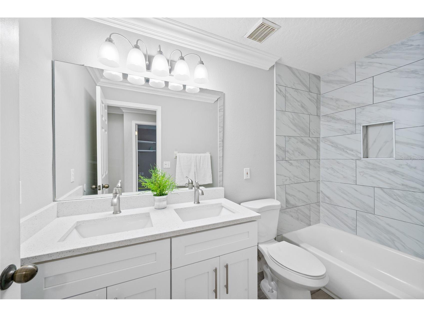 721 Hardwood Circle Orlando FL 32828 O6407776 image25