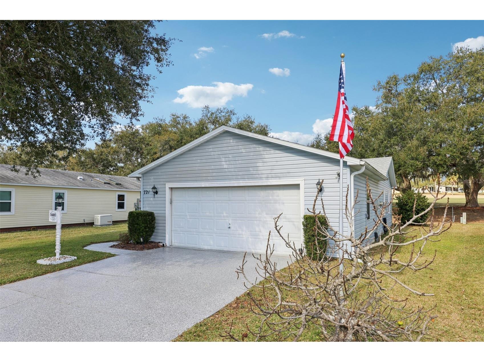 721 Heathrow Avenue The Villages FL 32159 G5107401 image2