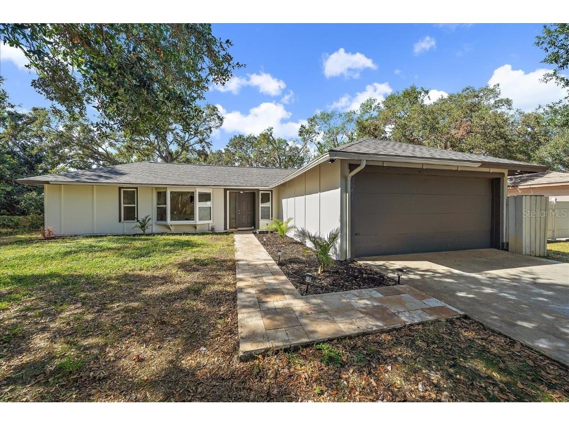 721 Houle Avenue Sarasota FL 34232 A4630793 image1