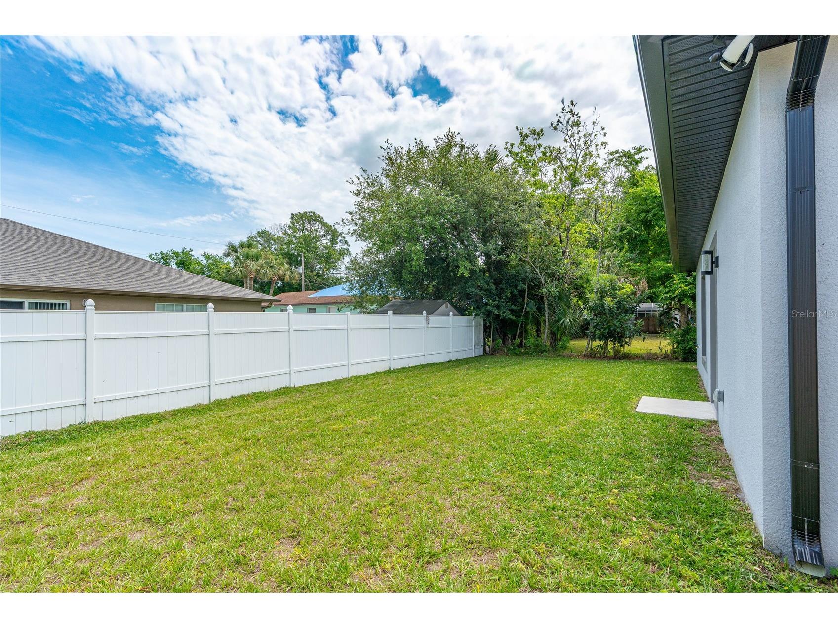 721 Indiana Street Daytona Beach FL 32114 FC319985 image35