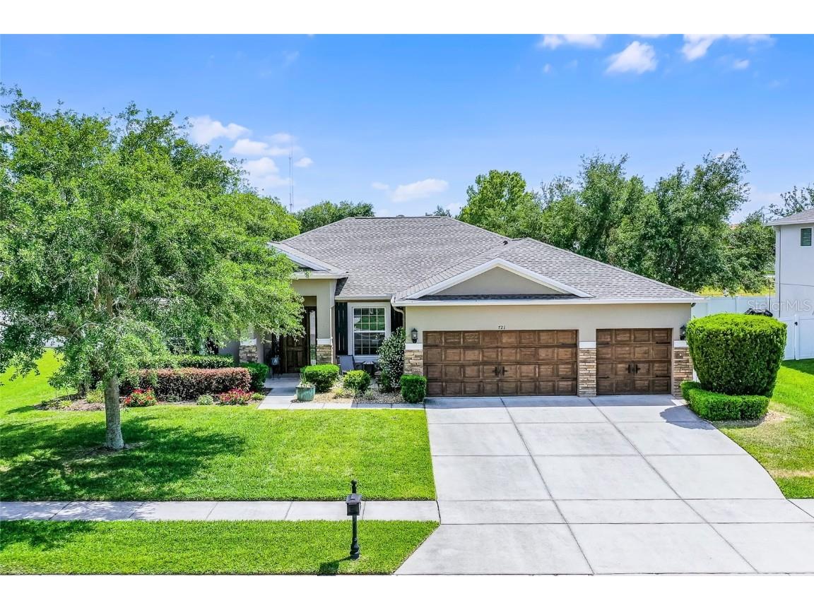 721 Lake Cove Pointe Circle Winter Garden FL 34787 O6303541 image1