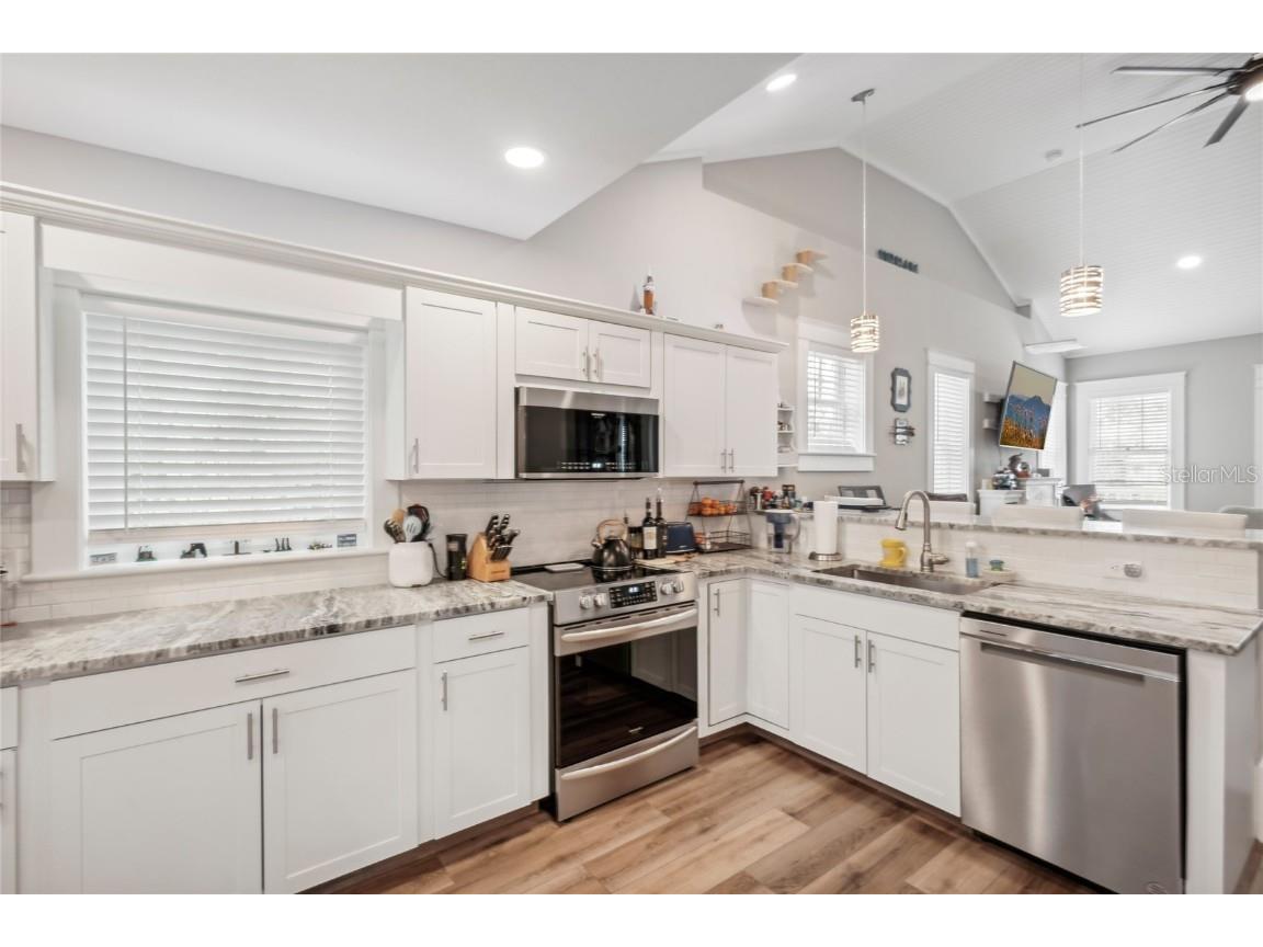 721 Myrtle Avenue Venice FL 34285 A4663095 image14