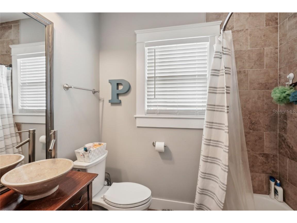 721 Myrtle Avenue Venice FL 34285 A4663095 image36