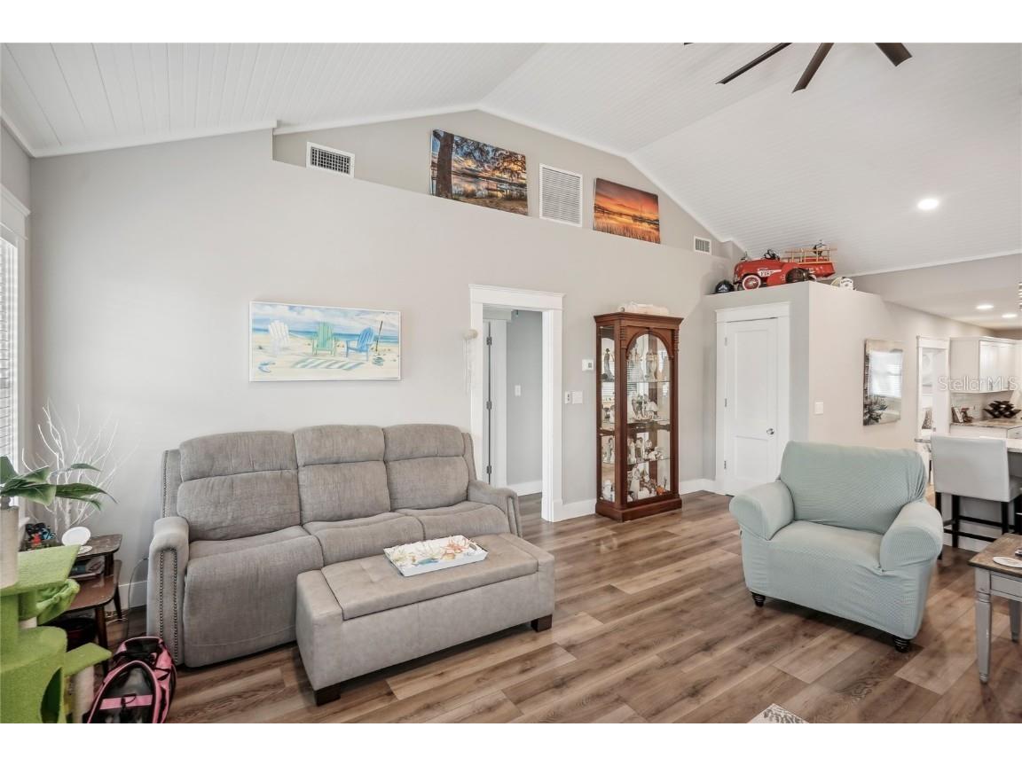 721 Myrtle Avenue Venice FL 34285 A4663095 image8