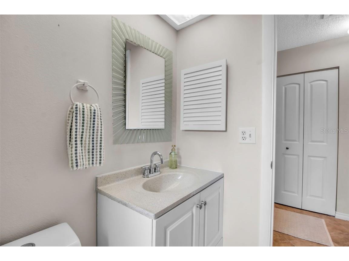 721 N Jefferson Avenue #721 Sarasota FL 34237 A4672260 image26