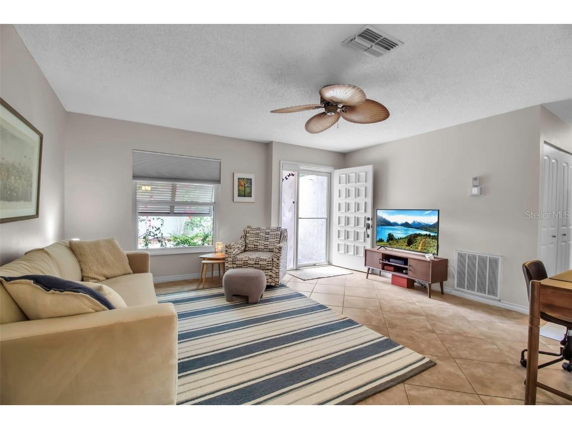 721 N Jefferson Avenue #721 Sarasota FL 34237 A4672260 image7