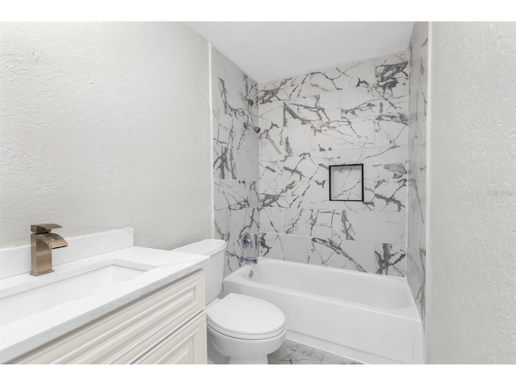 721 N Osprey Avenue Sarasota FL 34236 C7516619 image22