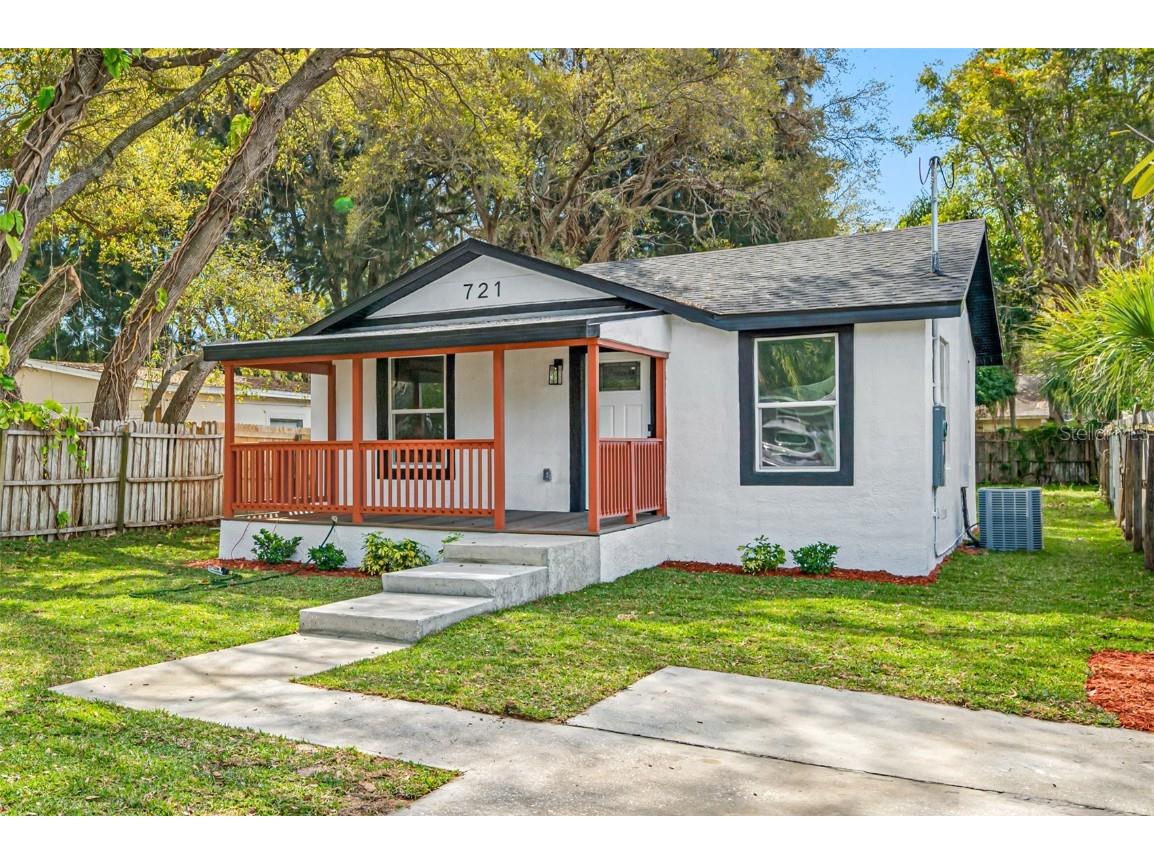 721 New York Street Clearwater FL 33756 U8232970 image1