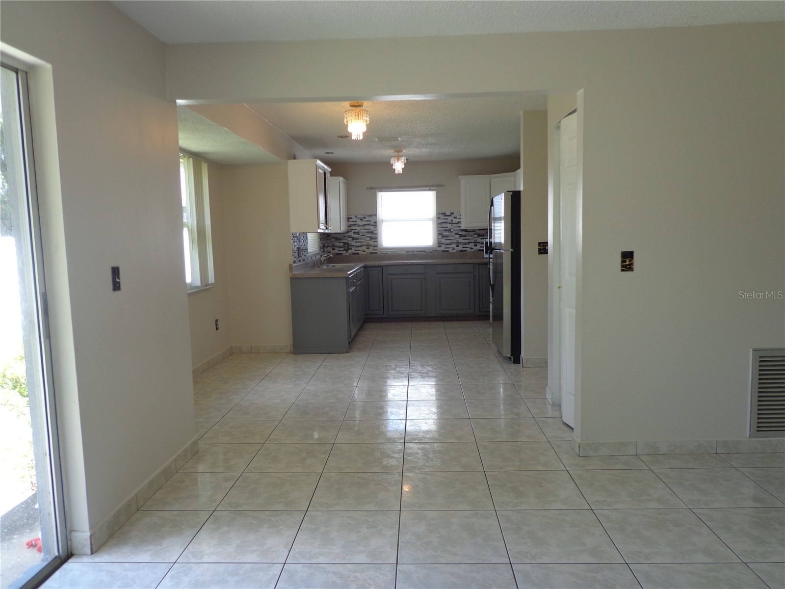 721 Regent Circle S Brandon FL 33511 TB8517036 image8
