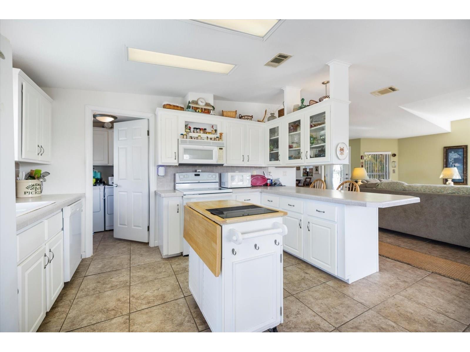 721 Rio Villa Drive Punta Gorda FL 33950 - CRYSTAL WATERWAY C7522747 image10