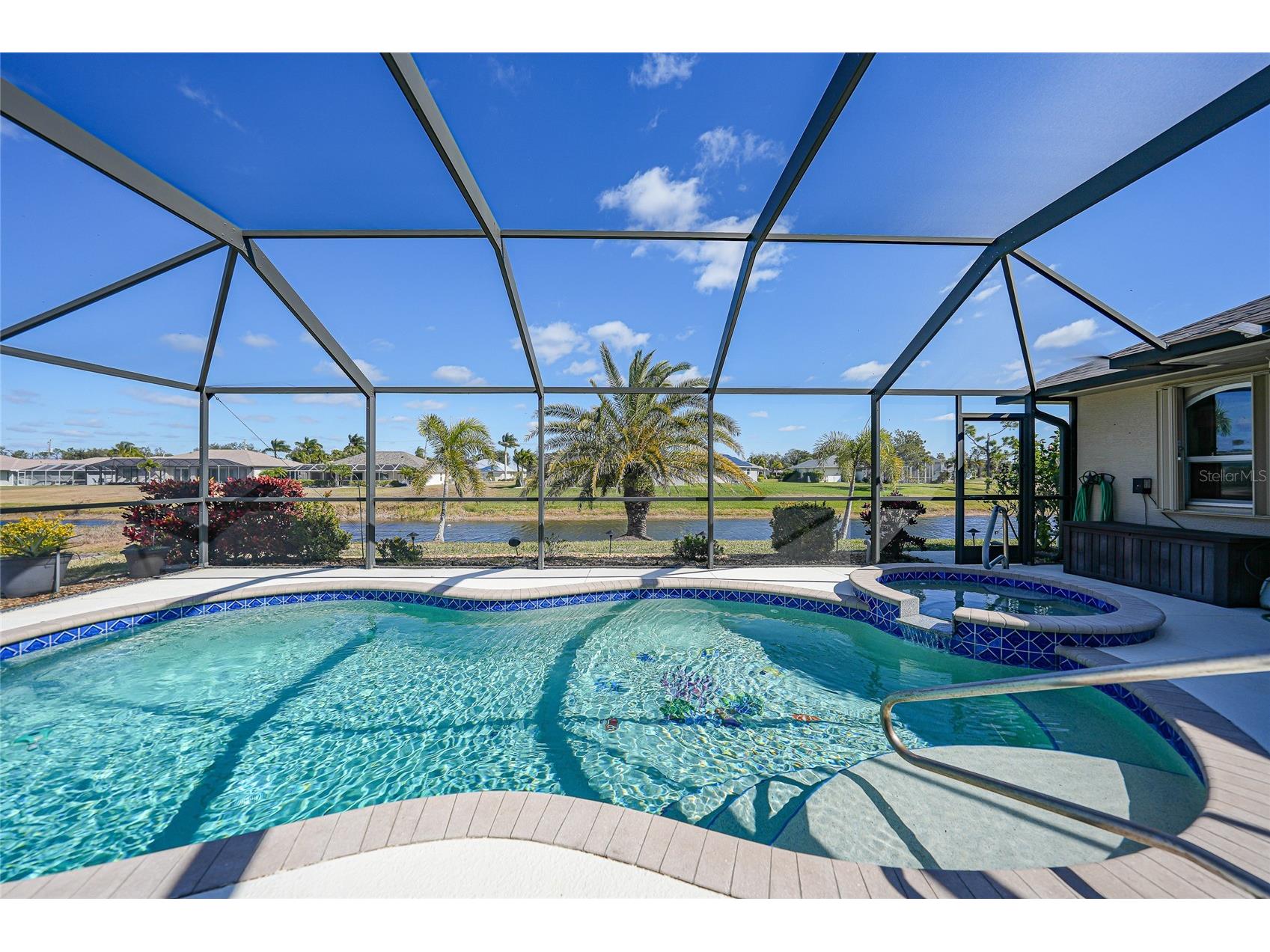 721 Rotonda Circle Rotonda West FL 33947 - ROTONDA RIVER D6145938 image1