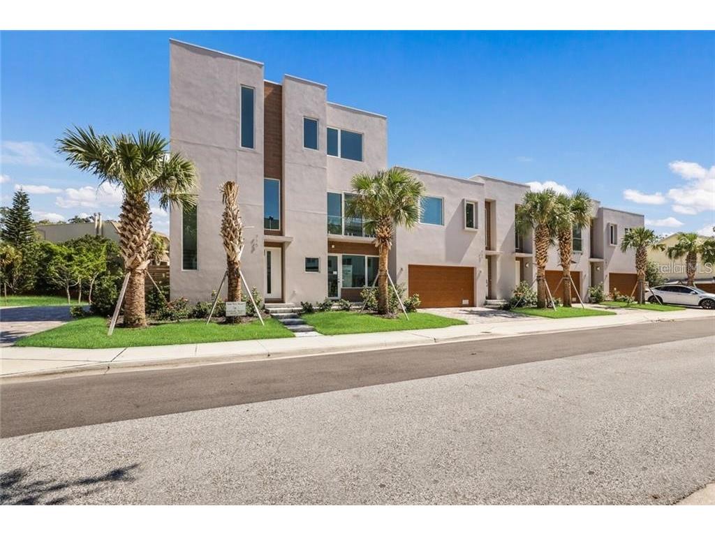 721 Rowe Place #C Sarasota FL 34236 - HUDSON BAYOU A4552762 image1
