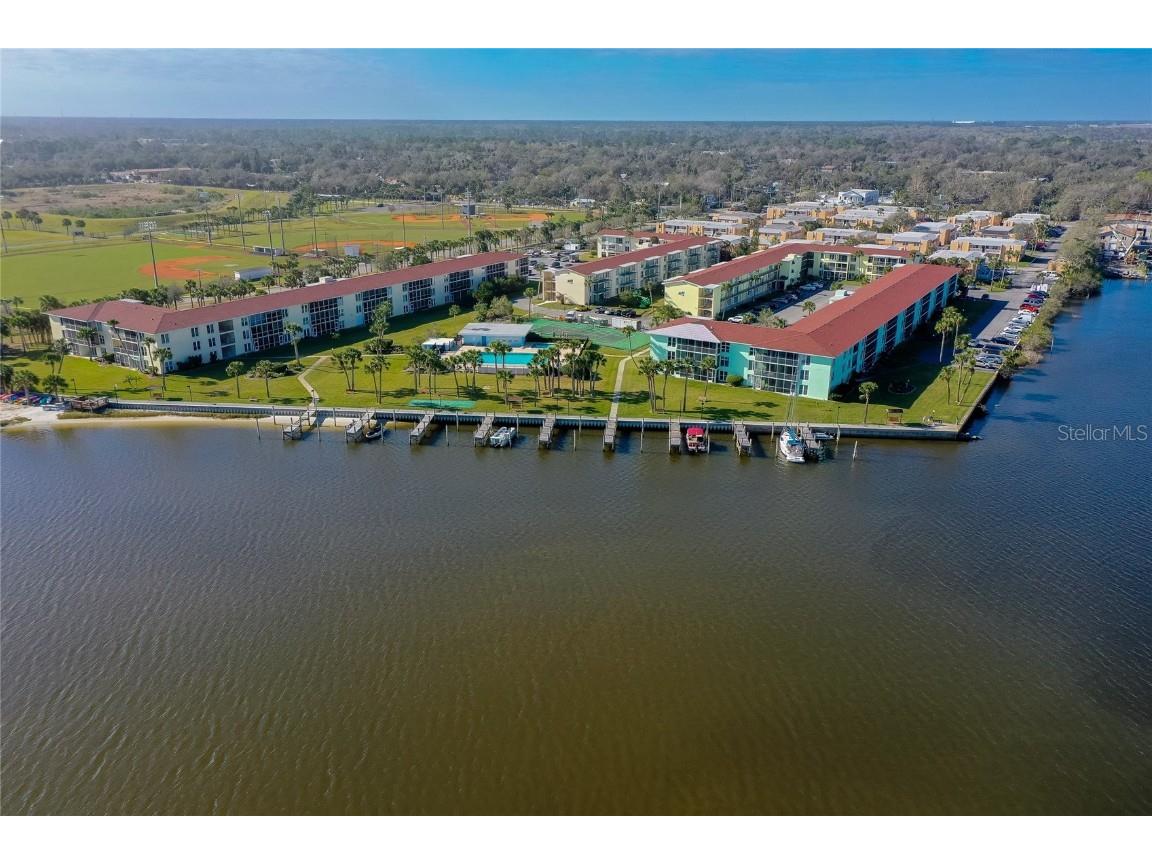 721 S Beach Street #212A Daytona Beach FL 32114 V4932673 image1