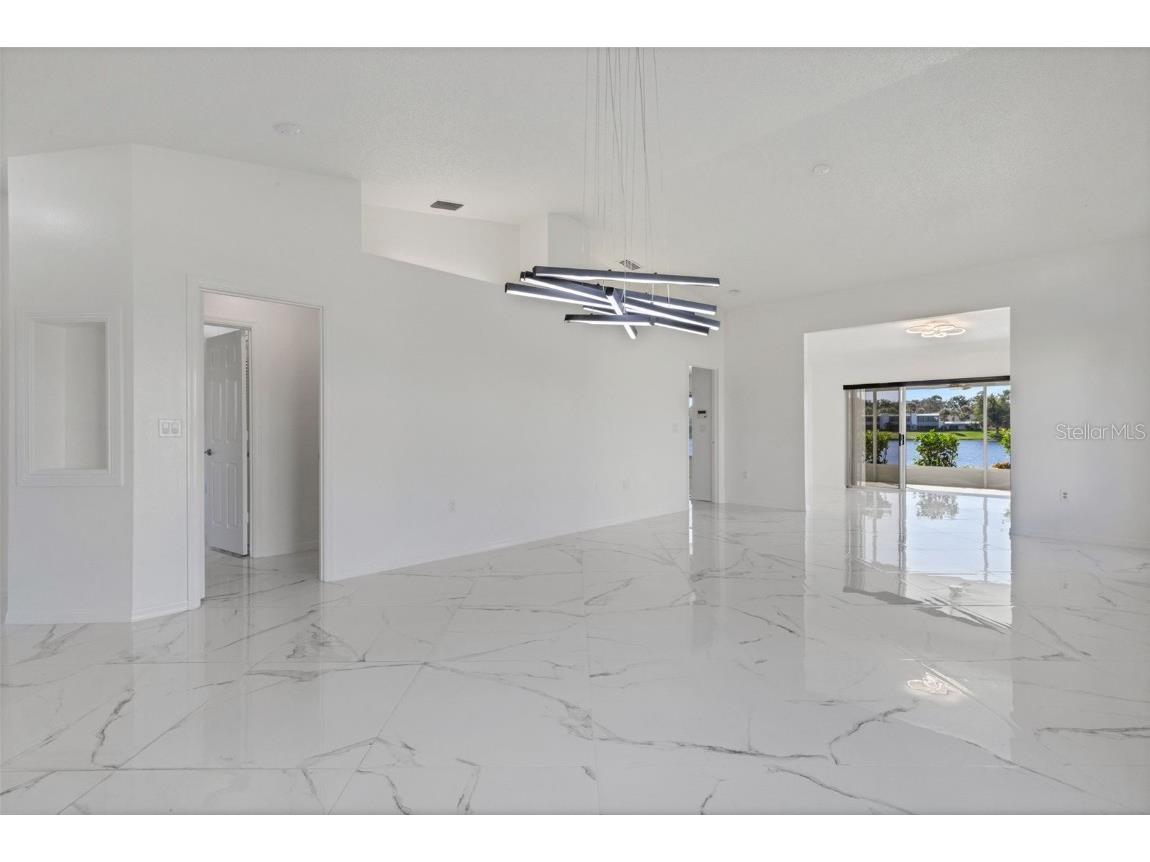 721 Spring Lakes Boulevard Bradenton FL 34210 A4669377 image11