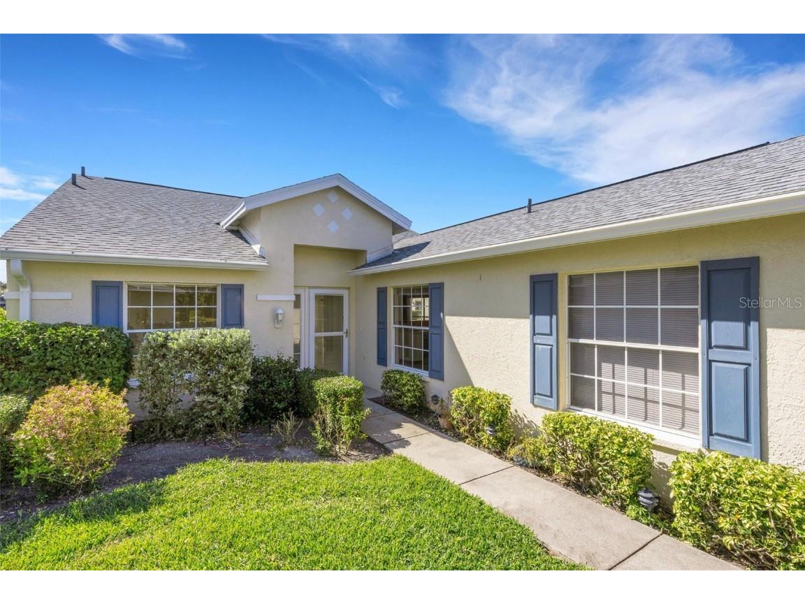 721 Spring Lakes Boulevard Bradenton FL 34210 A4669377 image2