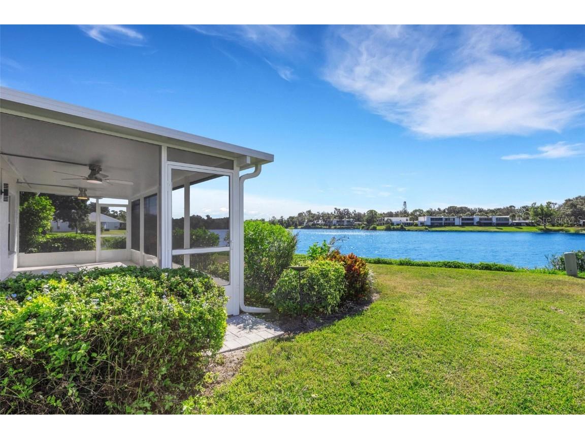 721 Spring Lakes Boulevard Bradenton FL 34210 A4669377 image3