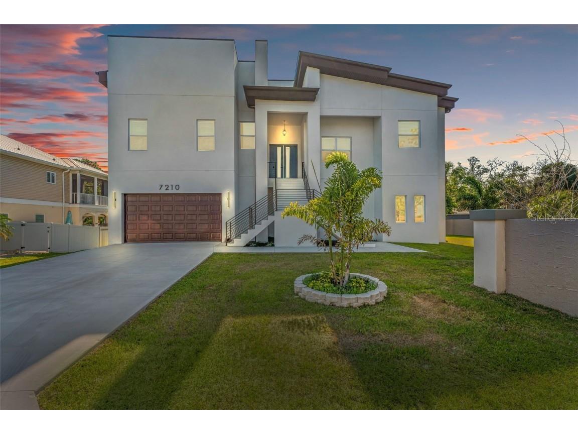 7210 Brightwaters Court New Port Richey FL 34652 T3541351 image1