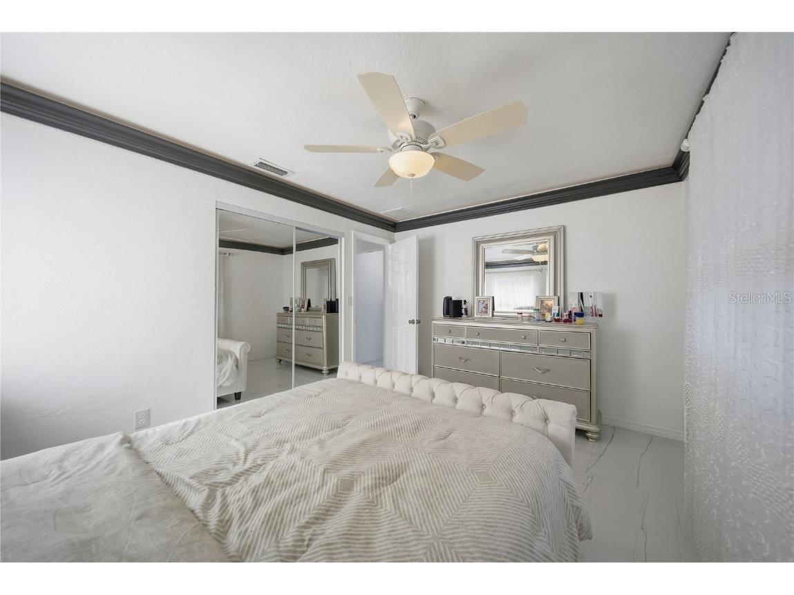 7210 Dr Martin Luther King Jr Street N Saint Petersburg FL 33702 TB8458198 image10