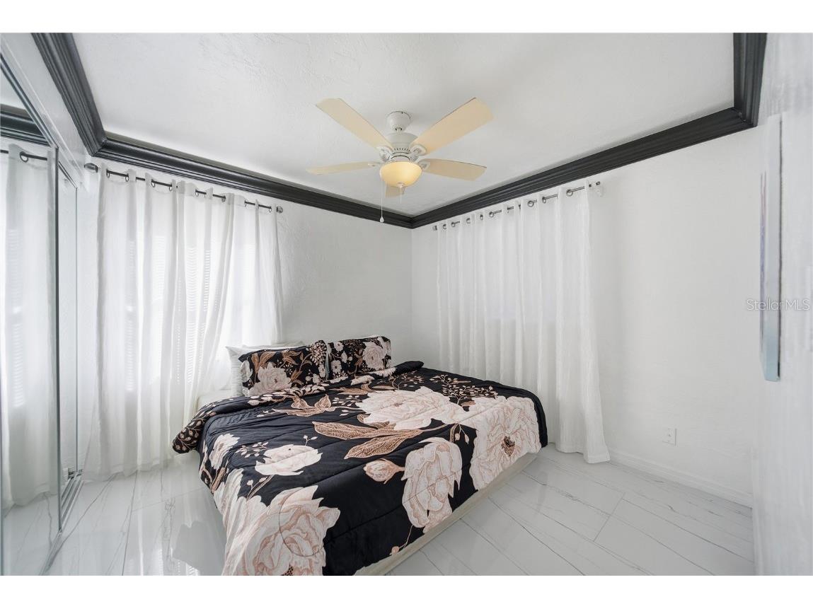 7210 Dr Martin Luther King Jr Street N Saint Petersburg FL 33702 TB8458198 image12