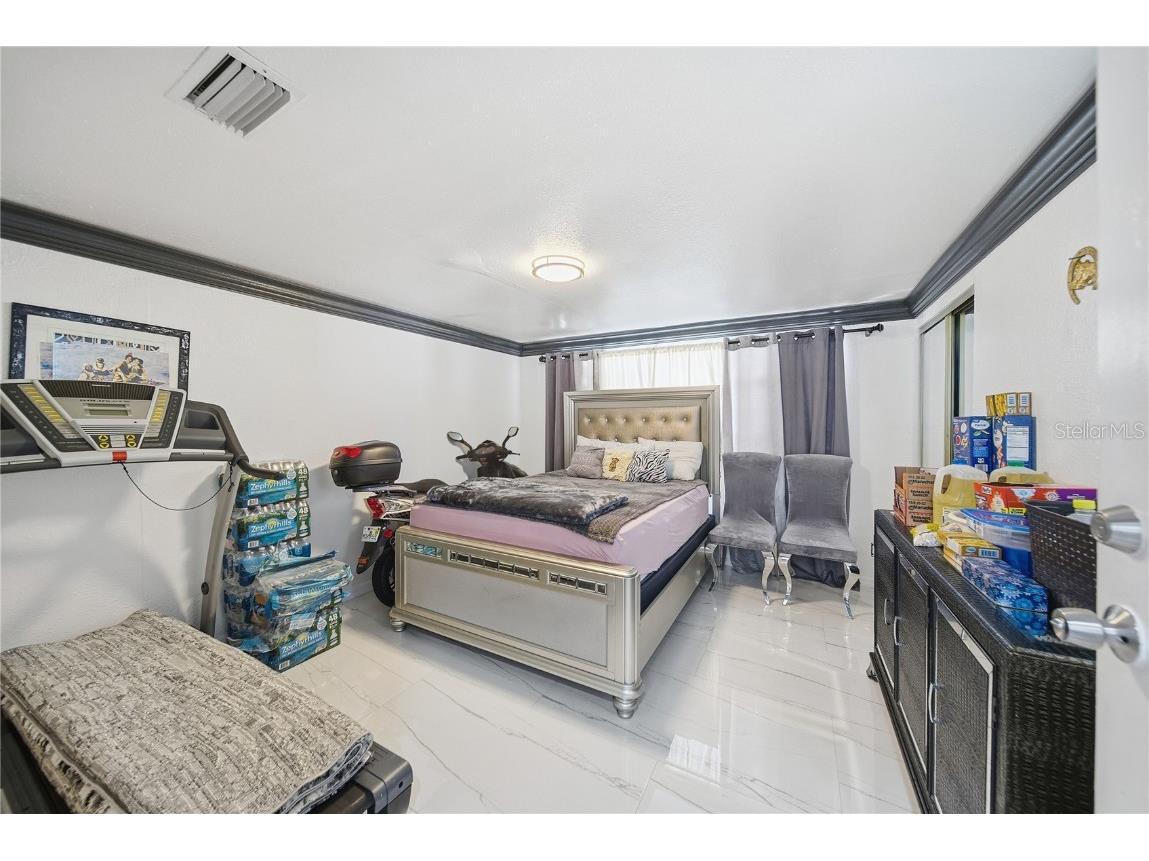 7210 Dr Martin Luther King Jr Street N Saint Petersburg FL 33702 TB8458198 image15