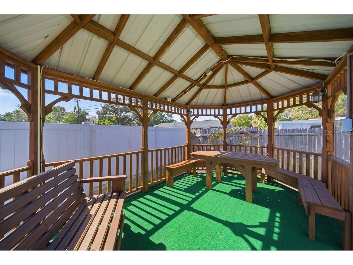 7210 Dr Martin Luther King Jr Street N Saint Petersburg FL 33702 TB8458198 image17