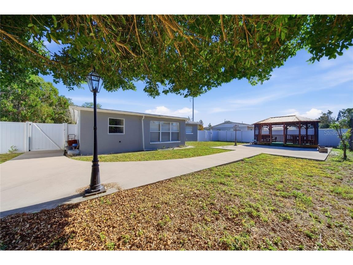 7210 Dr Martin Luther King Jr Street N Saint Petersburg FL 33702 TB8458198 image19