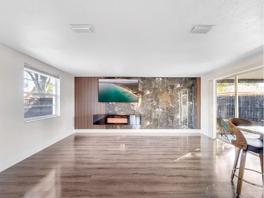 7210 Embassy Boulevard Port Richey FL 34668 TB8448698 image11