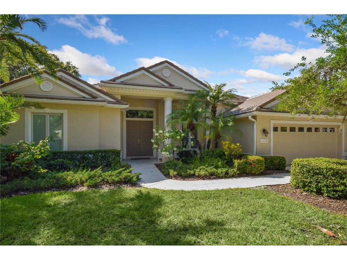 7210 Saint Johns Way University Park FL 34201 A4513916 image1